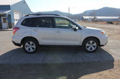 2015 Subaru Forester, $9499. Photo 5