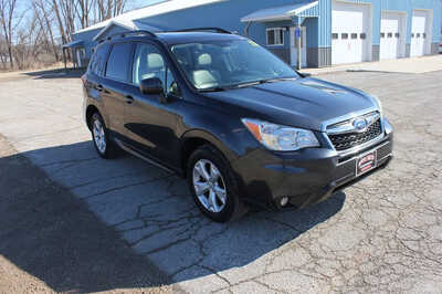 2015 Subaru Forester, $12999. Photo 3