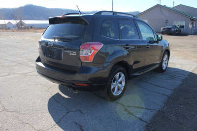 2015 Subaru Forester, $12999. Photo 5