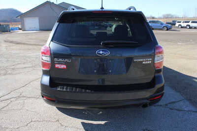 2015 Subaru Forester, $12999. Photo 6