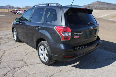 2015 Subaru Forester, $12999. Photo 7