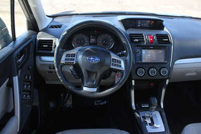 2015 Subaru Forester, $12999. Photo 9