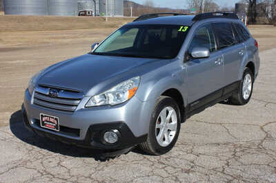 2013 Subaru Outback, $7999. Photo 2