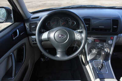2009 Subaru Outback, $7499. Photo 9