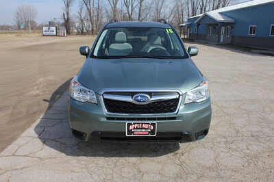 2016 Subaru Forester, $10999. Photo 2