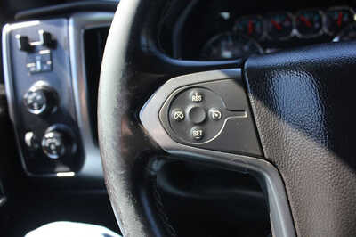 2015 Chevrolet Silverado 1500, $9999. Photo 12