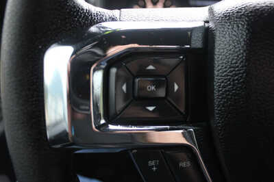 2016 Ford F150 Crew Cab, $15999. Photo 12