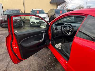 2011 Honda Civic, $8950. Photo 7