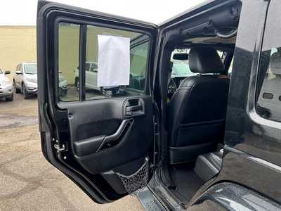 2014 Jeep Wrangler Unlimited, $17900. Photo 7