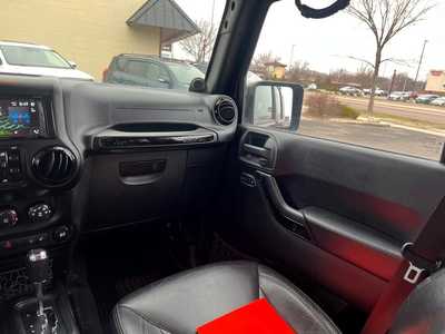 2014 Jeep Wrangler Unlimited, $17900. Photo 9