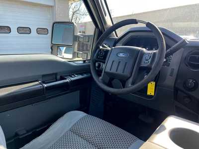 2013 Ford F250 Crew Cab, $5999. Photo 12