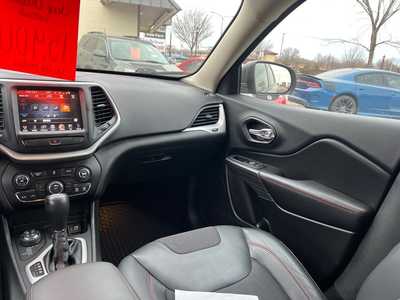 2015 Jeep Cherokee, $15900. Photo 11