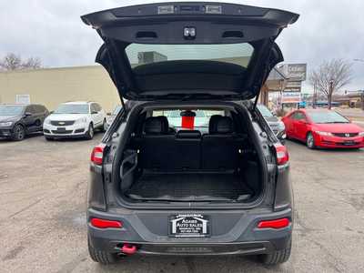 2015 Jeep Cherokee, $15900. Photo 7