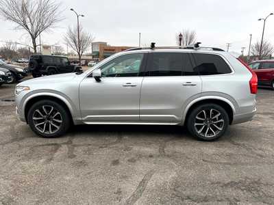 2017 Volvo XC90, $15900. Photo 5