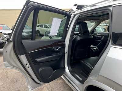 2017 Volvo XC90, $15900. Photo 9
