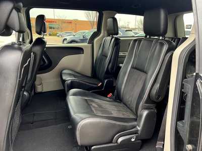 2019 Dodge Caravan, Grand, $12900. Photo 11