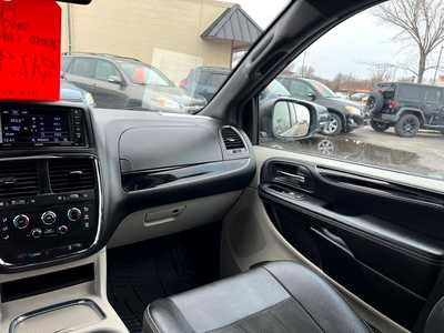 2019 Dodge Caravan, Grand, $12900. Photo 12