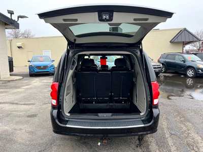 2019 Dodge Caravan, Grand, $12900. Photo 7
