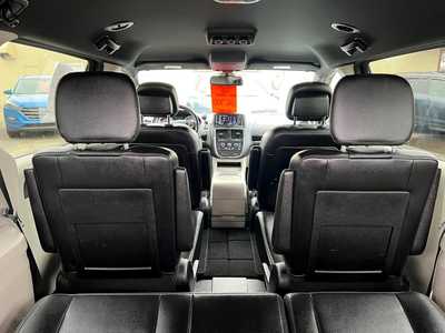 2019 Dodge Caravan, Grand, $12900. Photo 9