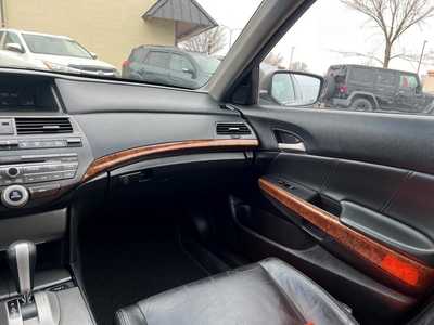 2012 Honda Accord, $9900. Photo 10