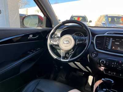 2017 Kia Sorento, $14900. Photo 12