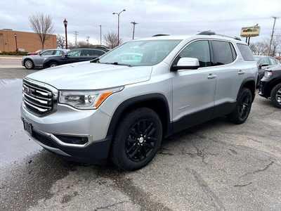 2017 GMC Acadia, $12600. Photo 4