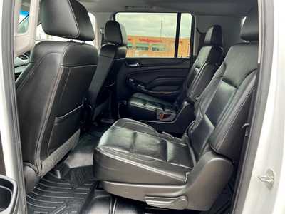 2019 Chevrolet Suburban, $27900. Photo 10