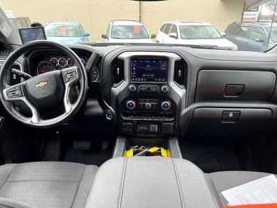 2023 Chevrolet 2500 Crew Cab, $45900. Photo 10