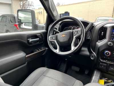 2023 Chevrolet 2500 Crew Cab, $45900. Photo 11