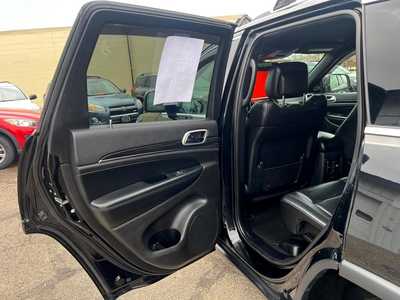 2019 Jeep Grand Cherokee, $21500. Photo 10