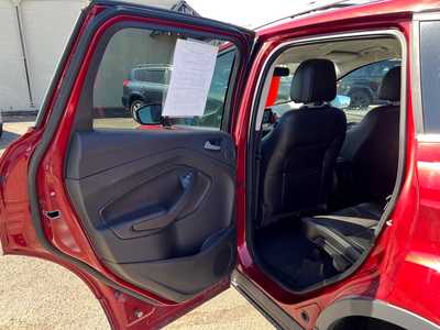 2013 Ford Escape, $10900. Photo 9