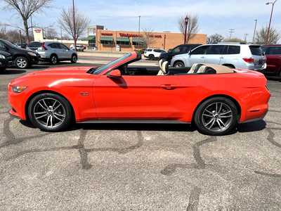 2016 Ford Mustang, $22900. Photo 5