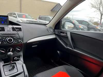2012 Mazda Mazda3, $5700. Photo 9