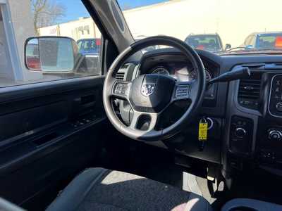 2015 RAM 1500 Crew Cab, $9950. Photo 12