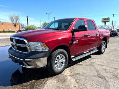 2015 RAM 1500 Crew Cab, $9950. Photo 4