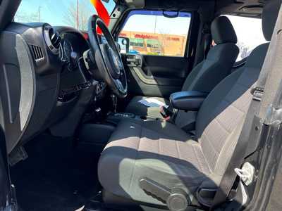 2012 Jeep Wrangler, $10900. Photo 10
