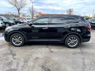 2017 Hyundai Santa Fe, $9450. Photo 5