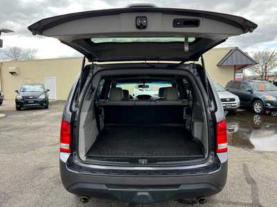 2014 Honda Pilot, $8900. Photo 6