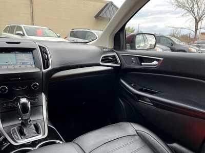 2017 Ford Edge, $9500. Photo 10