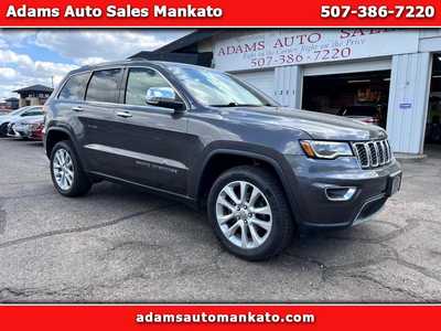 2017 Jeep Grand Cherokee, $13900. Photo 1