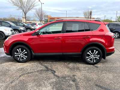 2016 Toyota RAV4, $18800. Photo 5