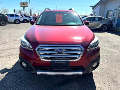 2015 Subaru Outback, $11900. Photo 3