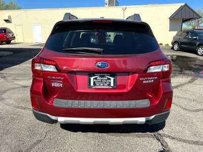 2015 Subaru Outback, $11900. Photo 6