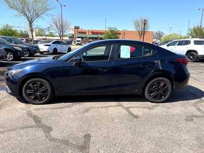 2015 Mazda Mazda3, $10900. Photo 5