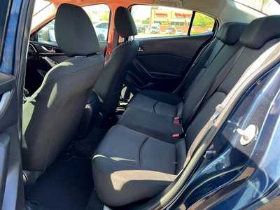 2015 Mazda Mazda3, $10900. Photo 8