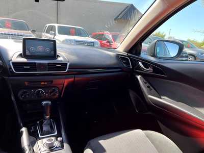 2015 Mazda Mazda3, $10900. Photo 9