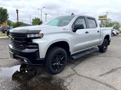 2021 Chevrolet 1500 Crew Cab, $43500. Photo 4