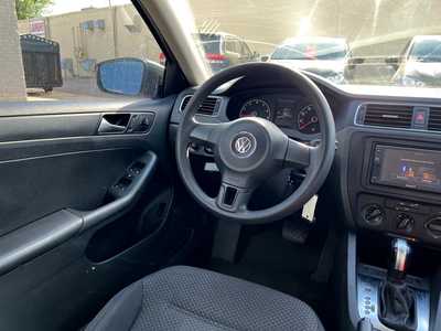 2014 Volkswagen Jetta, $8500. Photo 11