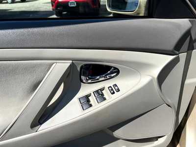 2011 Toyota Camry, $8600. Photo 12