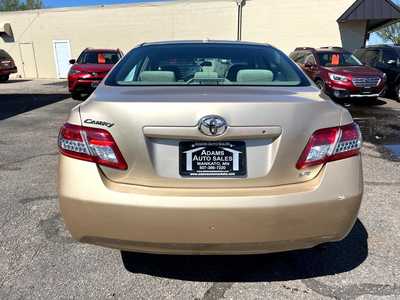 2011 Toyota Camry, $8600. Photo 5